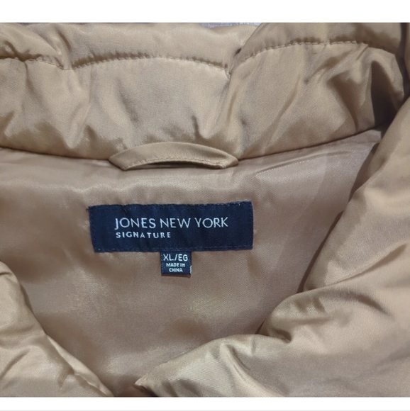 Jones New York Signature Fall Camel Quilted Puffer Vest Size XL Button & Zip. - Picture 4 of 13